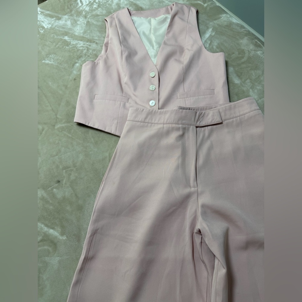 Elegant Pink Women's Pants and blazer Set